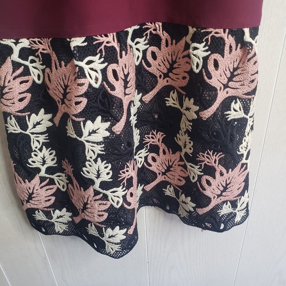 YIGAL AZROUEL burgandy red floral lace inset sheath dress size x small - Picture 6 of 8